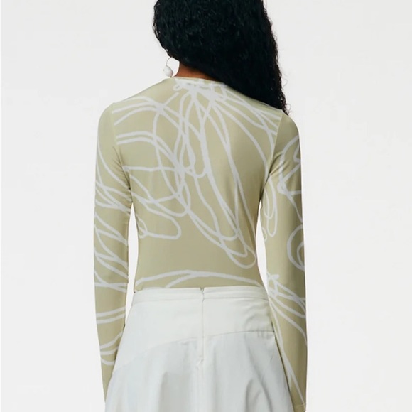 NWT Tibi Tulipe Long Sleeve Top in Clay XS - Picture 2 of 3